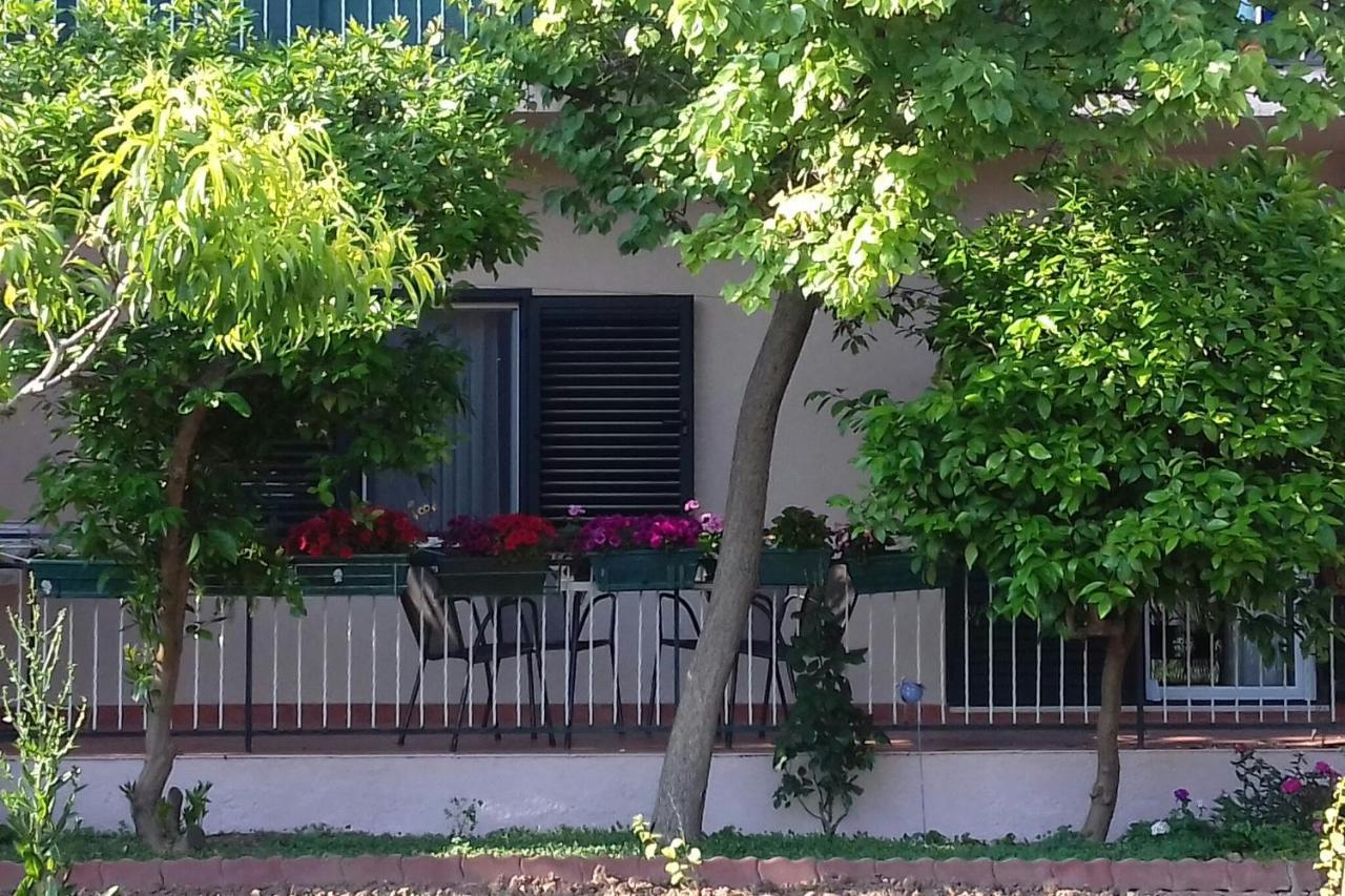 Jordan Apartment คาชเตลา ภายนอก รูปภาพ