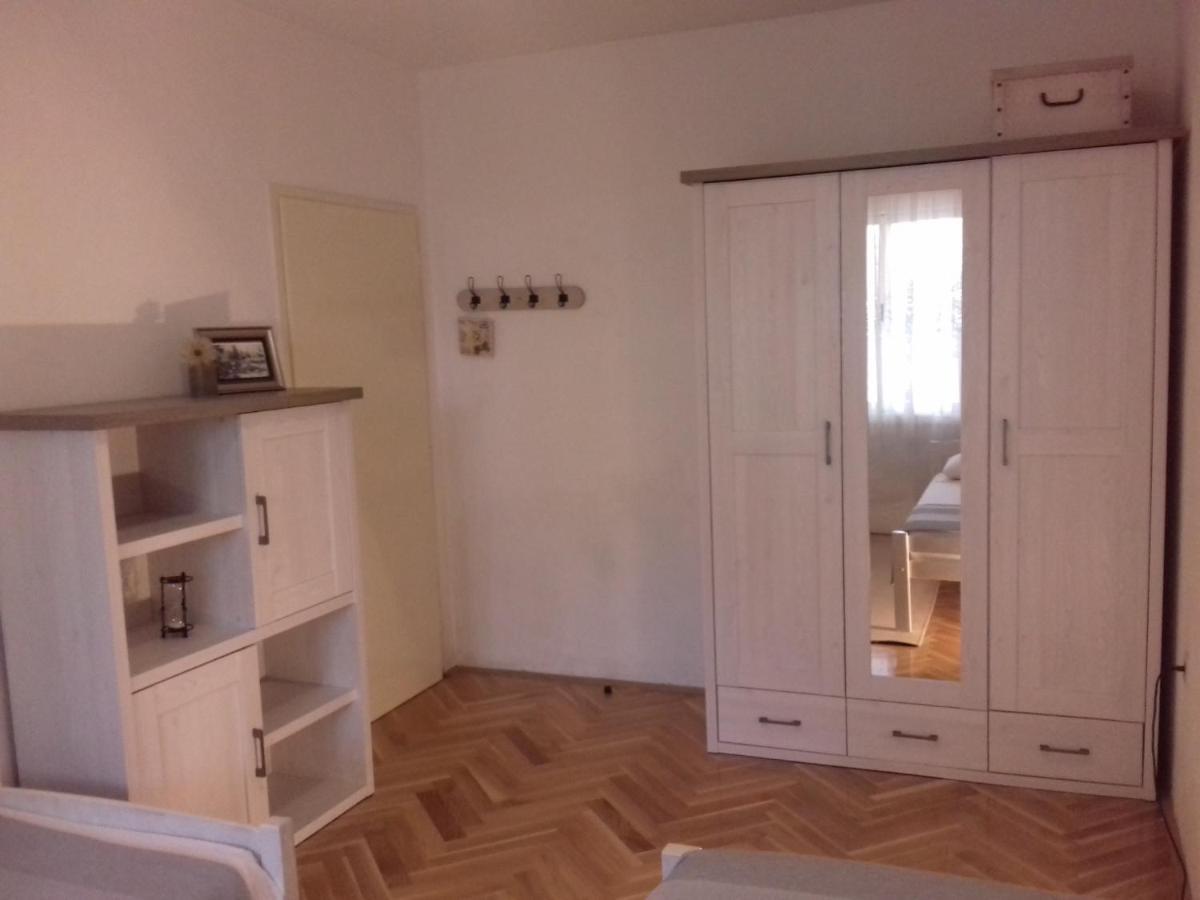 Jordan Apartment คาชเตลา ภายนอก รูปภาพ